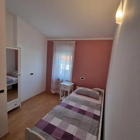 Apartments Jann Krk Town Exterior photo