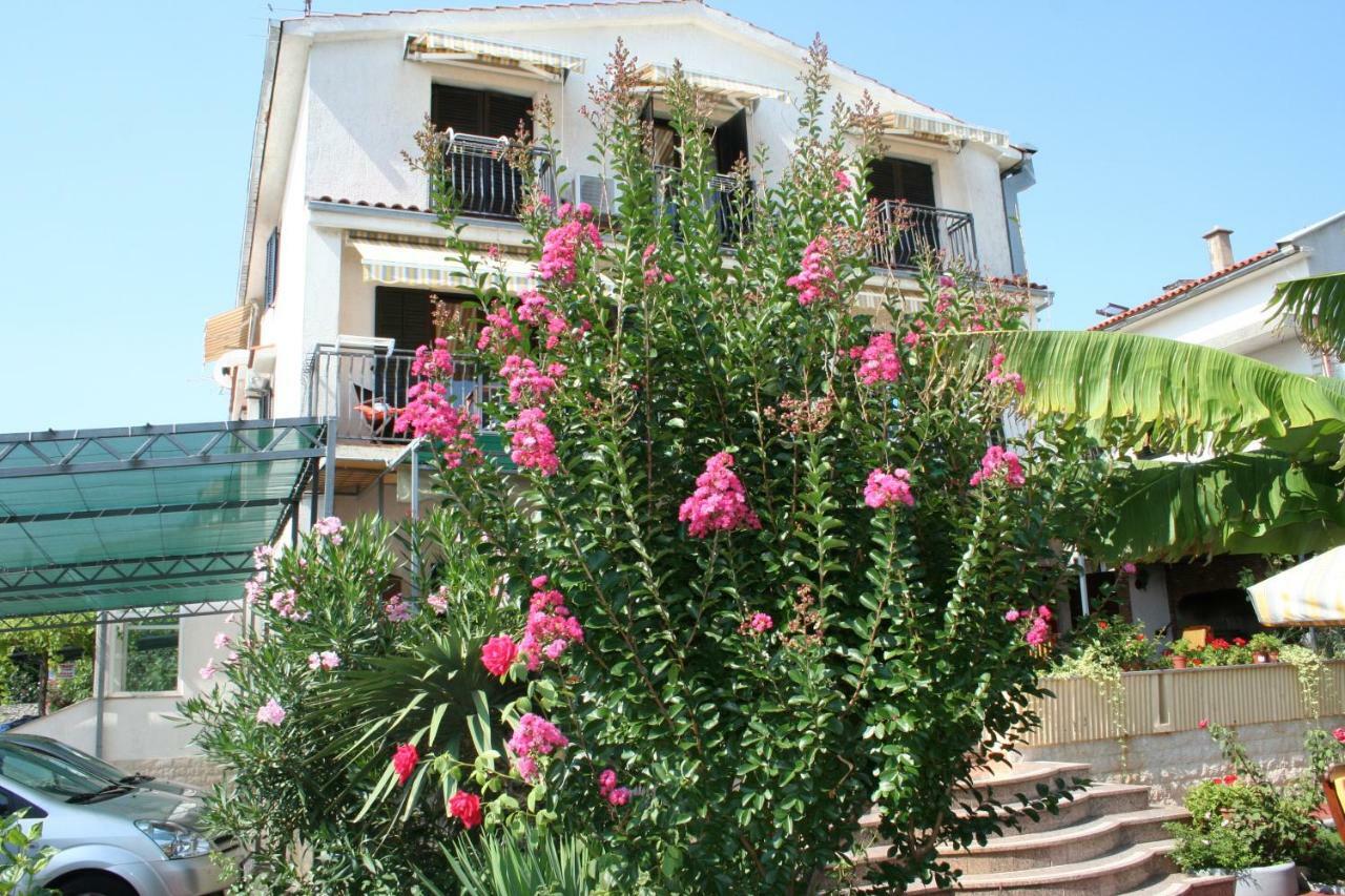 Jann Apartment Krk Town